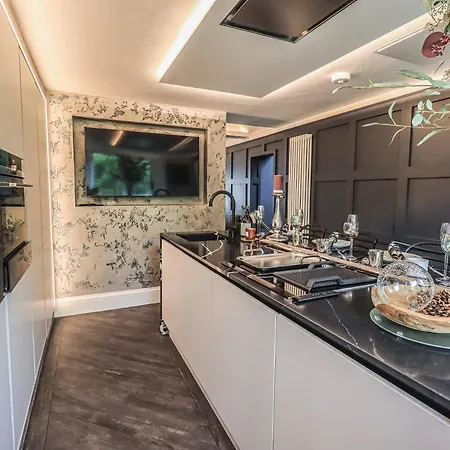 Dom wakacyjny Whisk Away Cottage