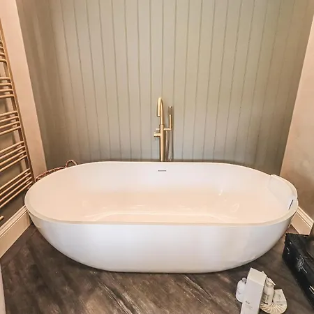 Whisk Away Cottage